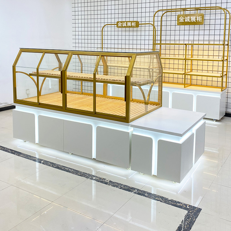 Kitchen Baking Island - Bread Cabinet Display: Mid Island Side