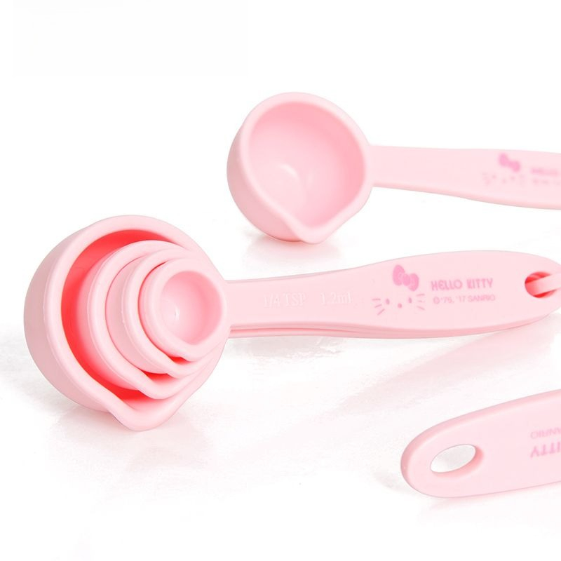 Hello Kitty printed measuring  - Kitchen Baking Kit 评论和价格