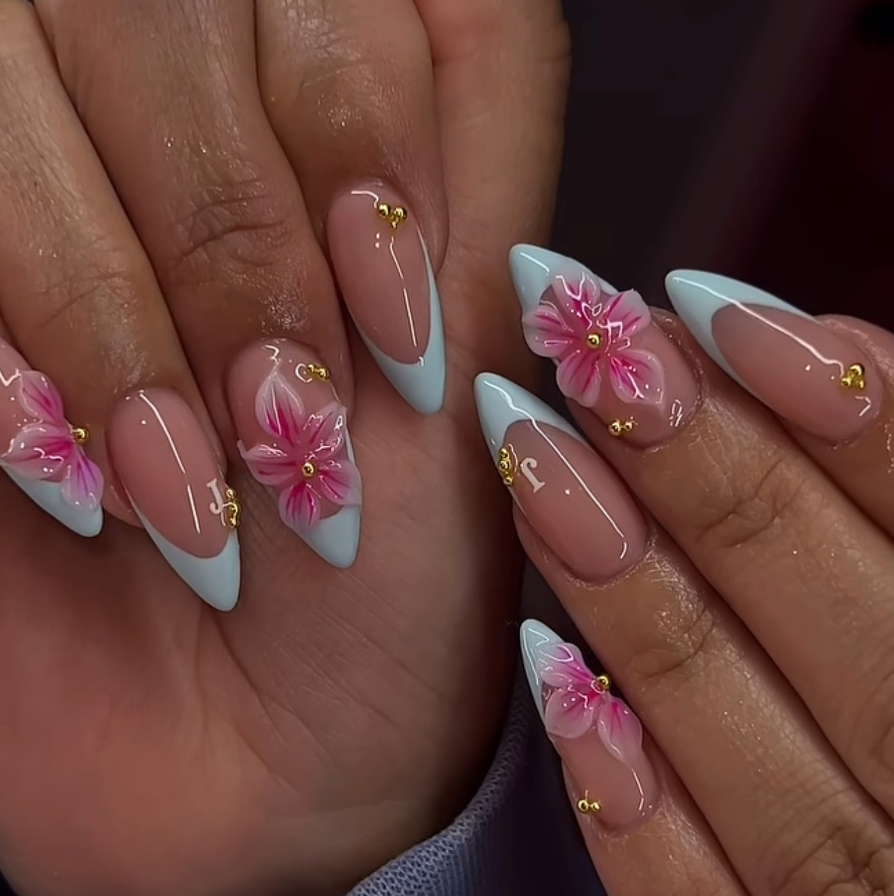 24Pcs Press on Nails Pink Grad - Decorating Tip Set 评论和价格